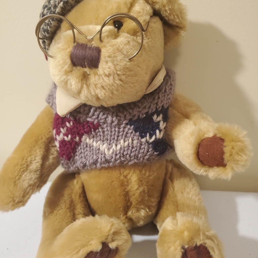 Brass Button Bear Sherwood